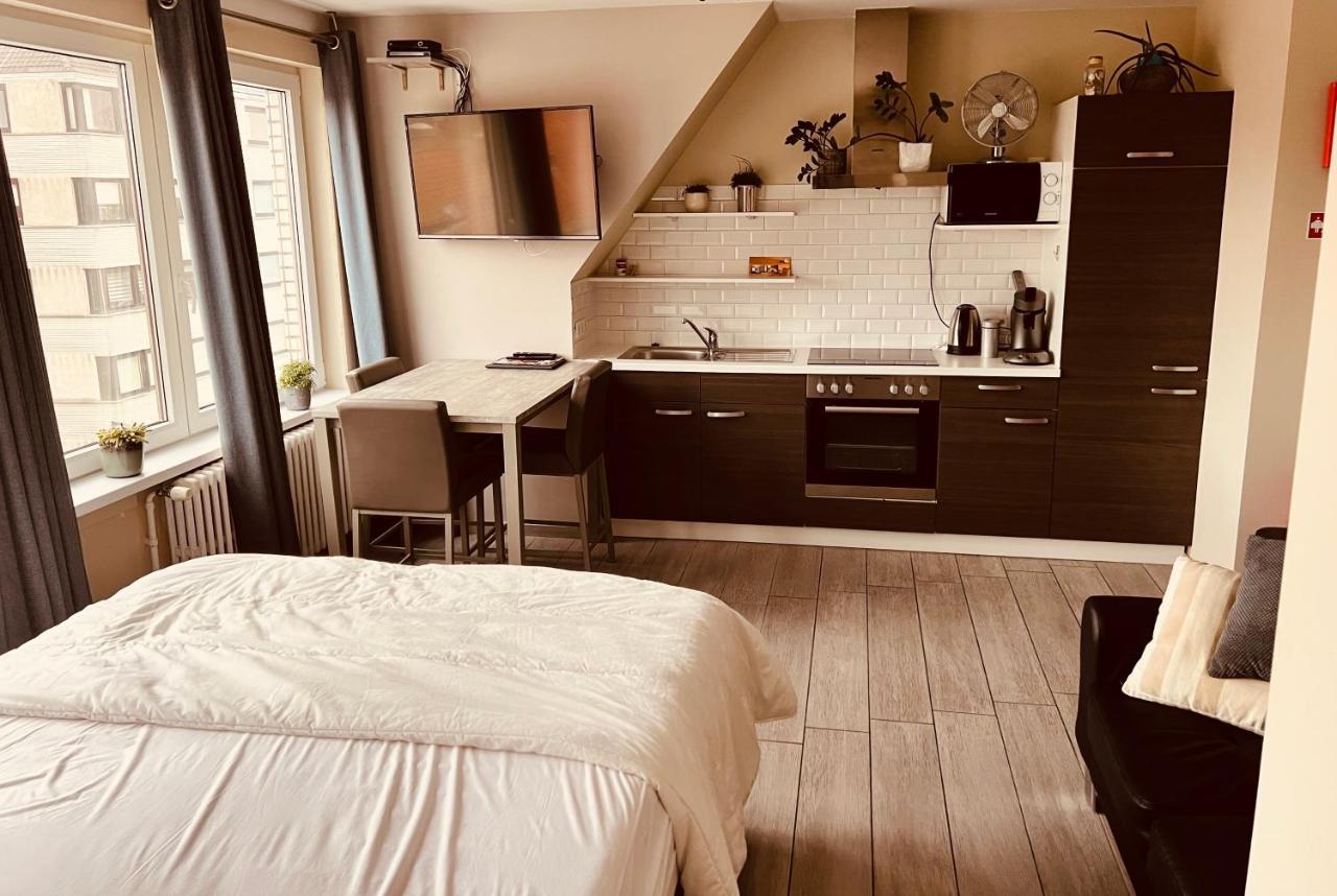 O-Mer Oostende Bagian luar foto
